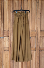 Load image into Gallery viewer, Tulip Wide Leg Pant Camel