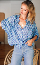 Load image into Gallery viewer, Mandarin Collar Top Danube Marigolds - OS