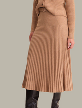 Load image into Gallery viewer, Rory Pleated Midi Skirt Fawn Heather
