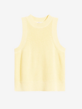 Load image into Gallery viewer, Demi High Crew Tank Lemon Icing