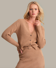 Load image into Gallery viewer, Lorelai Cropped Rib Cardigan