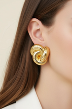 Load image into Gallery viewer, Golden Knot Studs