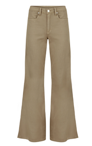 Faith Flare Sand