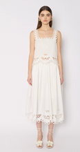 Load image into Gallery viewer, Top Fines Broderie White