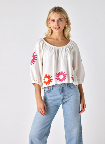 Sadie Top Coconut With Applique