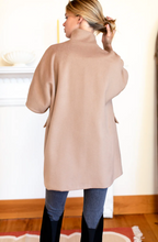 Load image into Gallery viewer, Layering Jacket Camel