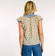 Load image into Gallery viewer, Kate Top Tulip Ivory