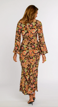 Load image into Gallery viewer, Lily Dress Wallflower Brown