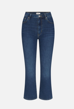 Load image into Gallery viewer, Reboot Crop Femma