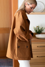 Load image into Gallery viewer, Atelier Errand Jacket Caramel