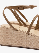 Load image into Gallery viewer, Gio Flatform Sandal Hazelnut
