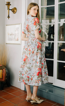 Load image into Gallery viewer, Drew Midi Dress Battersea Floral