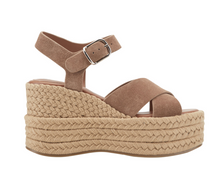 Load image into Gallery viewer, Passion Sandal Med. Natural