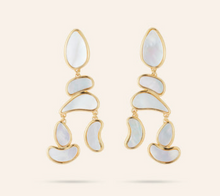 Load image into Gallery viewer, Luxe Paulina Earrings White
