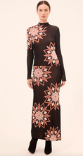 Load image into Gallery viewer, Elowen Top Morrocan Snowflake