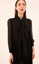 Load image into Gallery viewer, Velma Top Black