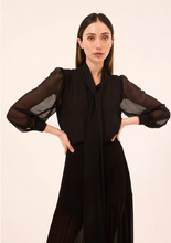 Load image into Gallery viewer, Velma Top Black