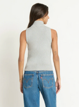 Load image into Gallery viewer, Ira Sweater Vest Heather