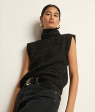 Load image into Gallery viewer, Isha Turtleneck Shiny Black