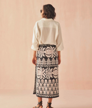 Load image into Gallery viewer, Nero Blouse Coconut