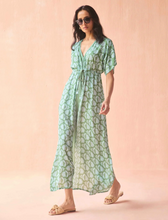 Load image into Gallery viewer, Pia Caftan Marlie Matcha