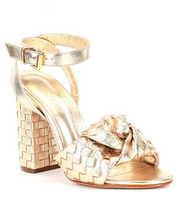 Load image into Gallery viewer, Kareena Knot Platina