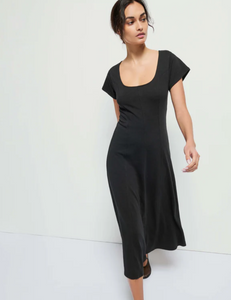 Mariana Round Neck Dress Jet Black