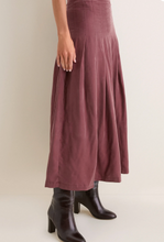 Load image into Gallery viewer, Atelier Pleated Maxi Skirt Bitter Choc