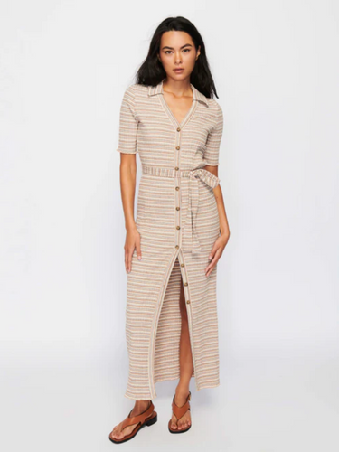 Enise Button Up Maxi Layering Cake